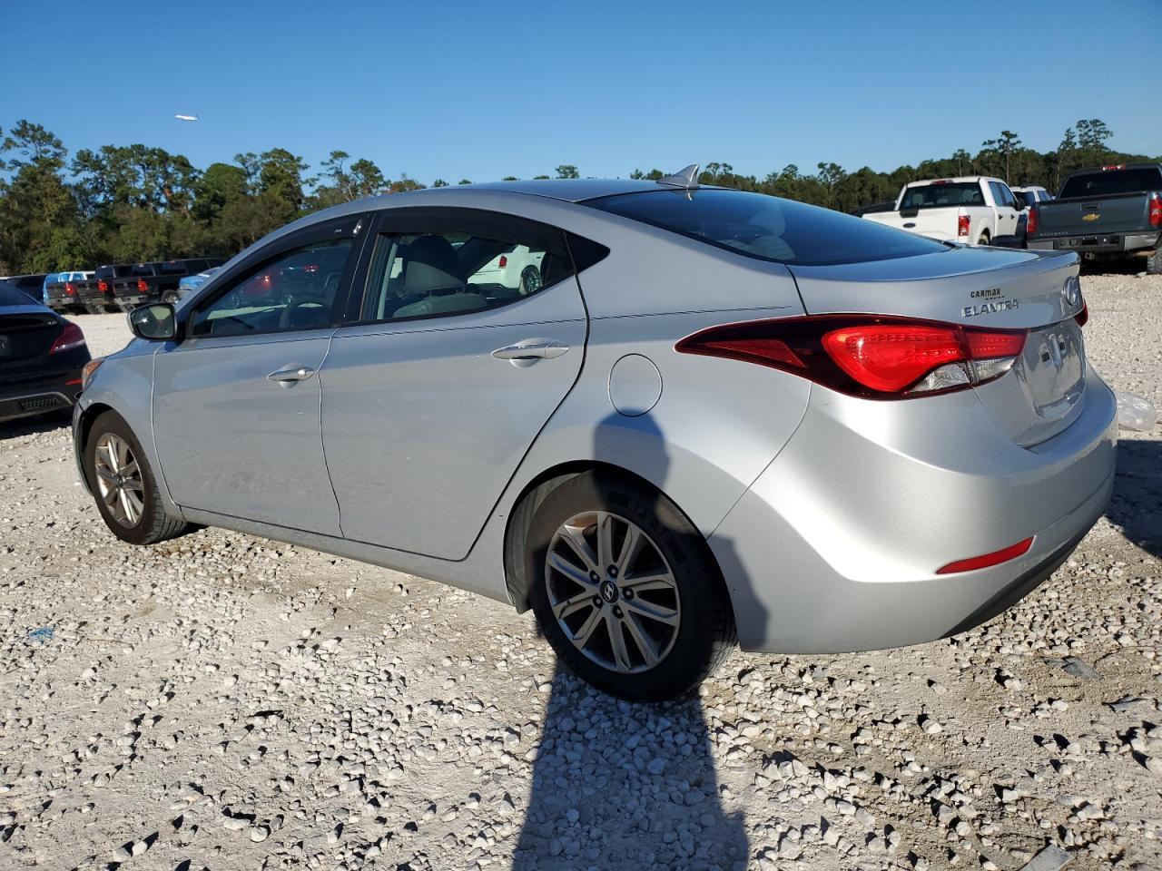 2014 HYUNDAI ELANTRA SE - Image 2