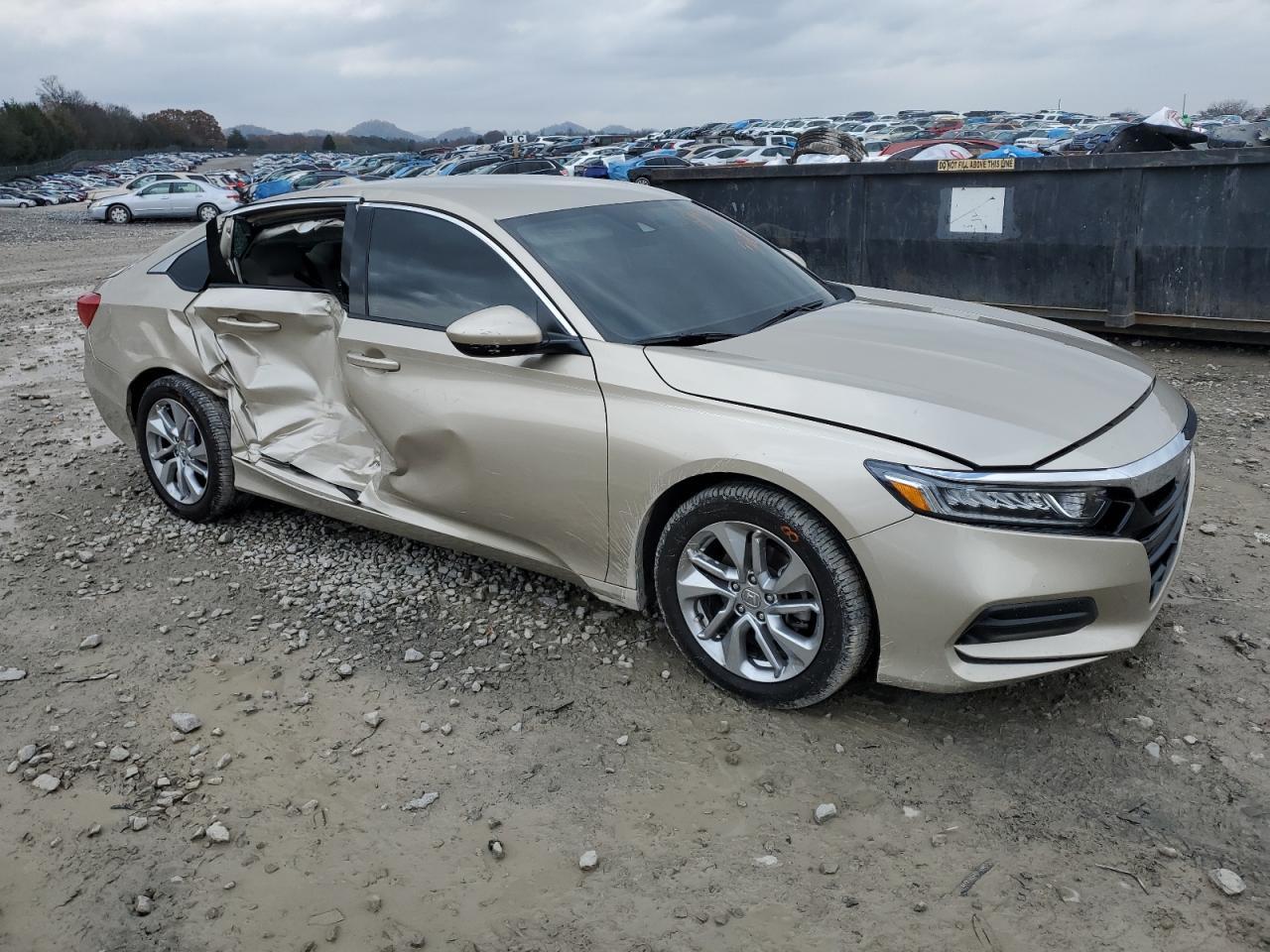 2018 HONDA ACCORD LX - Фото 4