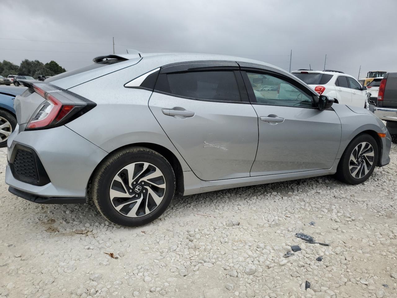 2017 HONDA CIVIC LX - Фото 3