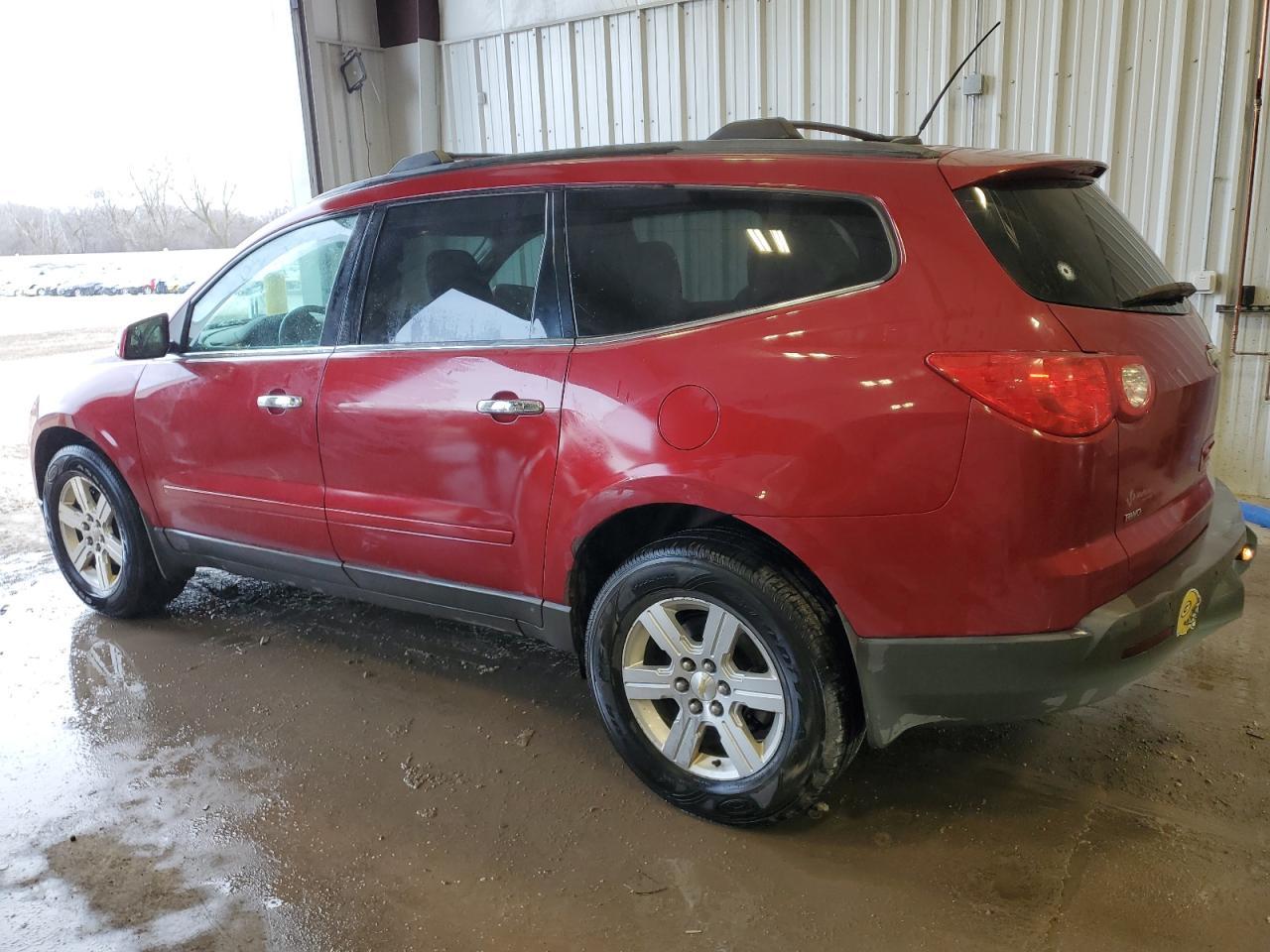 2012 CHEVROLET TRAVERSE L - Фото 2