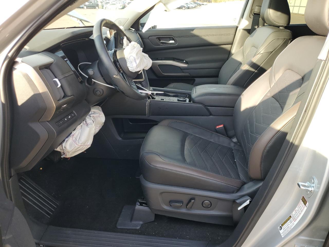 2024 NISSAN PATHFINDER - Фото 7