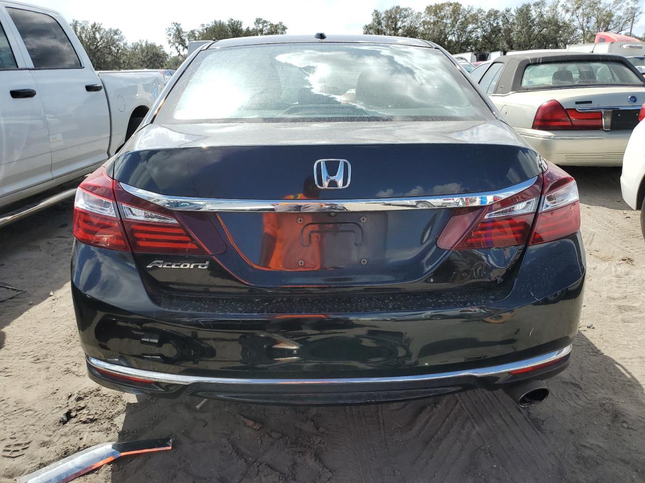 2015 HONDA ACCORD EXL - Image 6