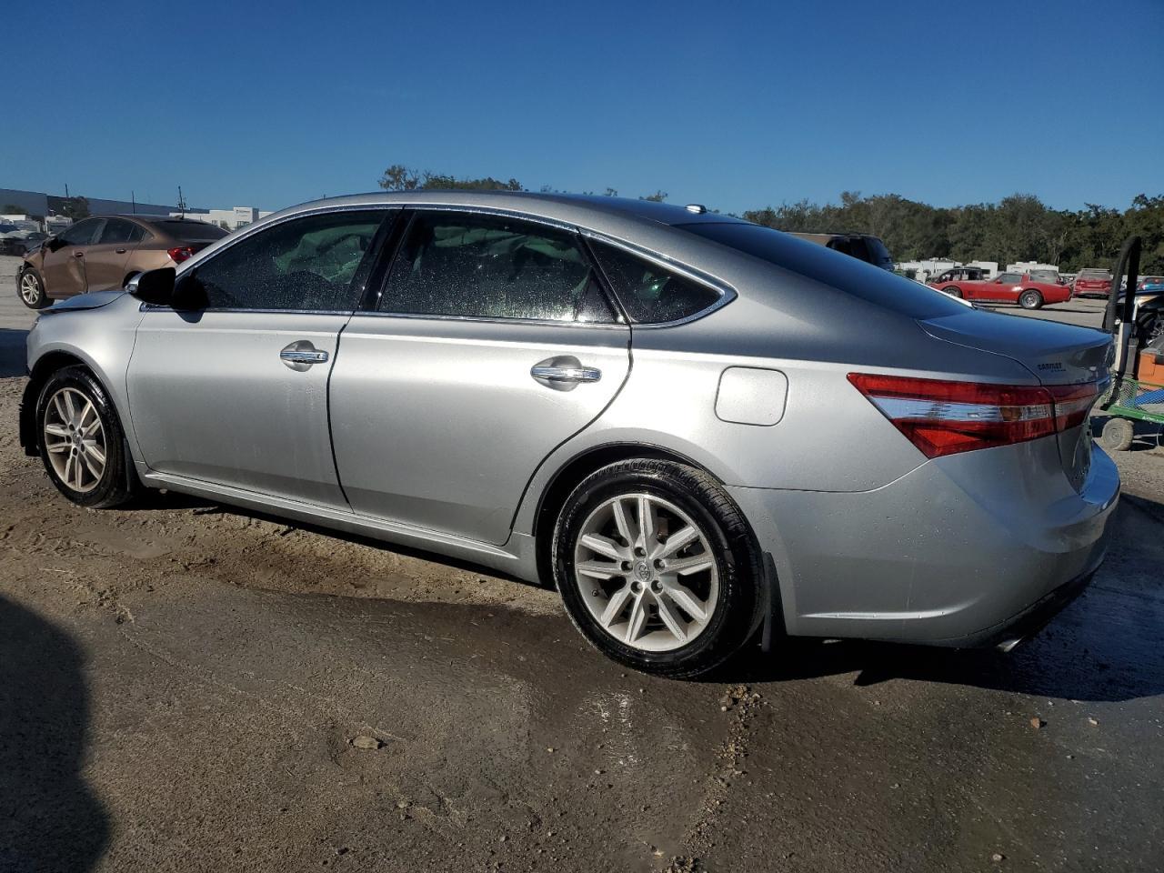 2015 TOYOTA AVALON XLE - Фото 2