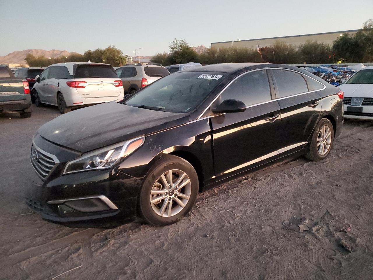 2017 HYUNDAI SONATA SE