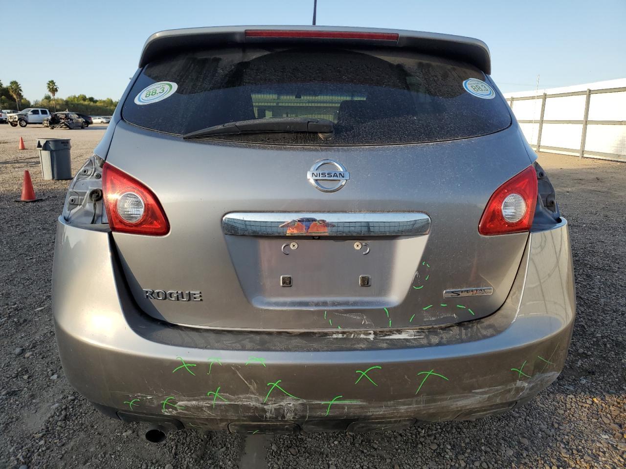 2013 NISSAN ROGUE S - Image 6