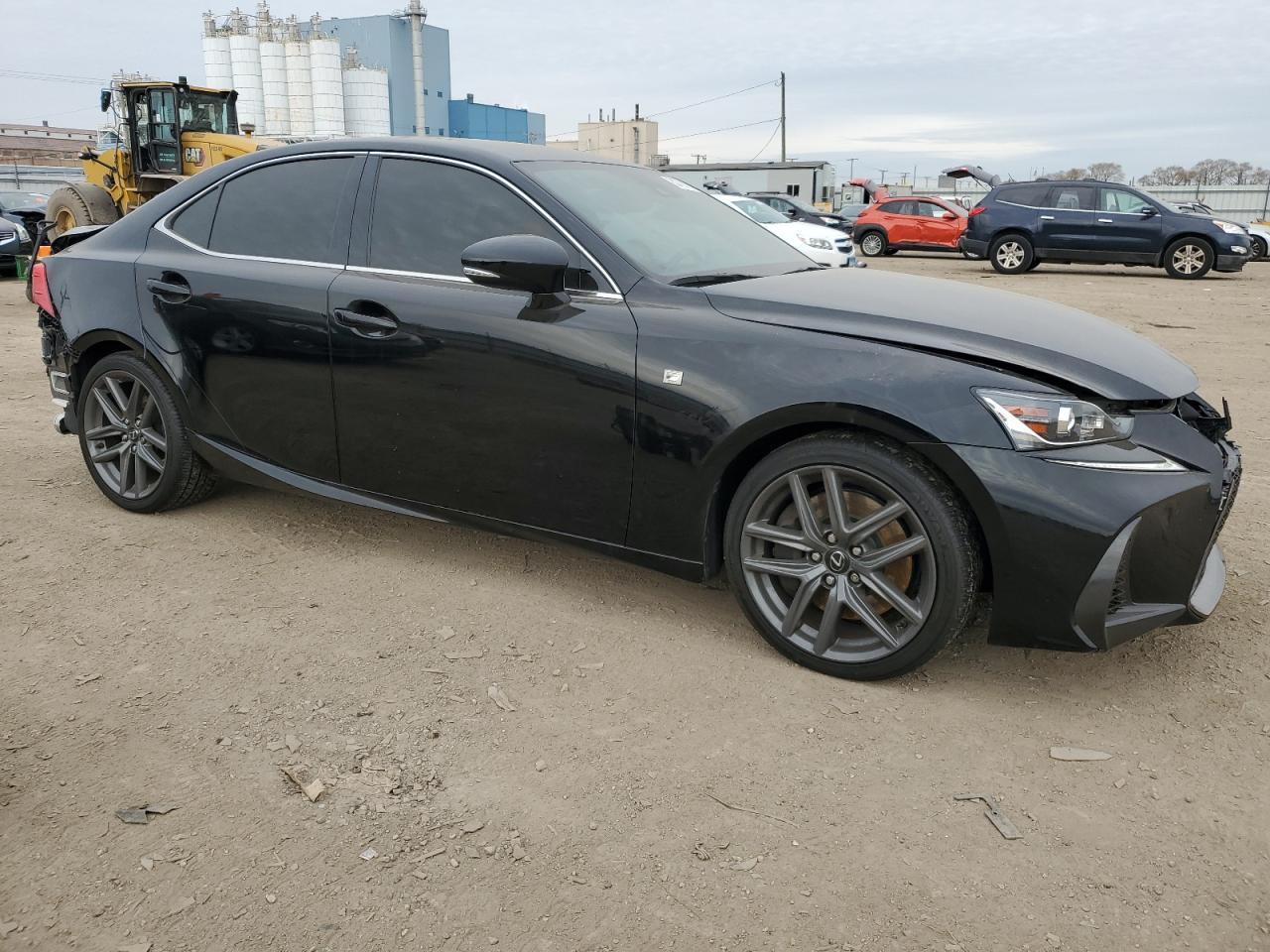 2018 LEXUS IS 300 - Фото 4
