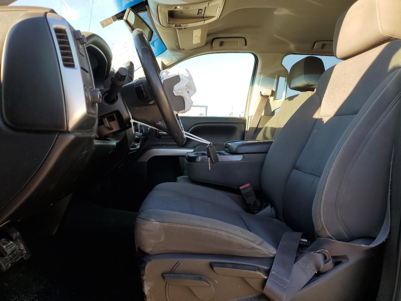 2017 CHEVROLET SILVERADO - Image 7