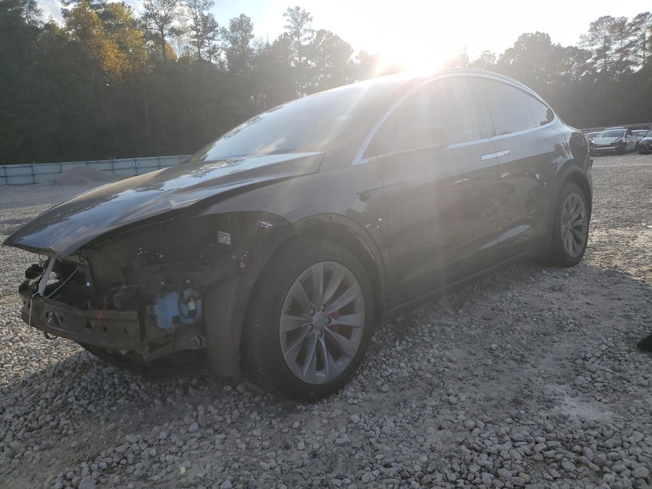 2016 TESLA MODEL X