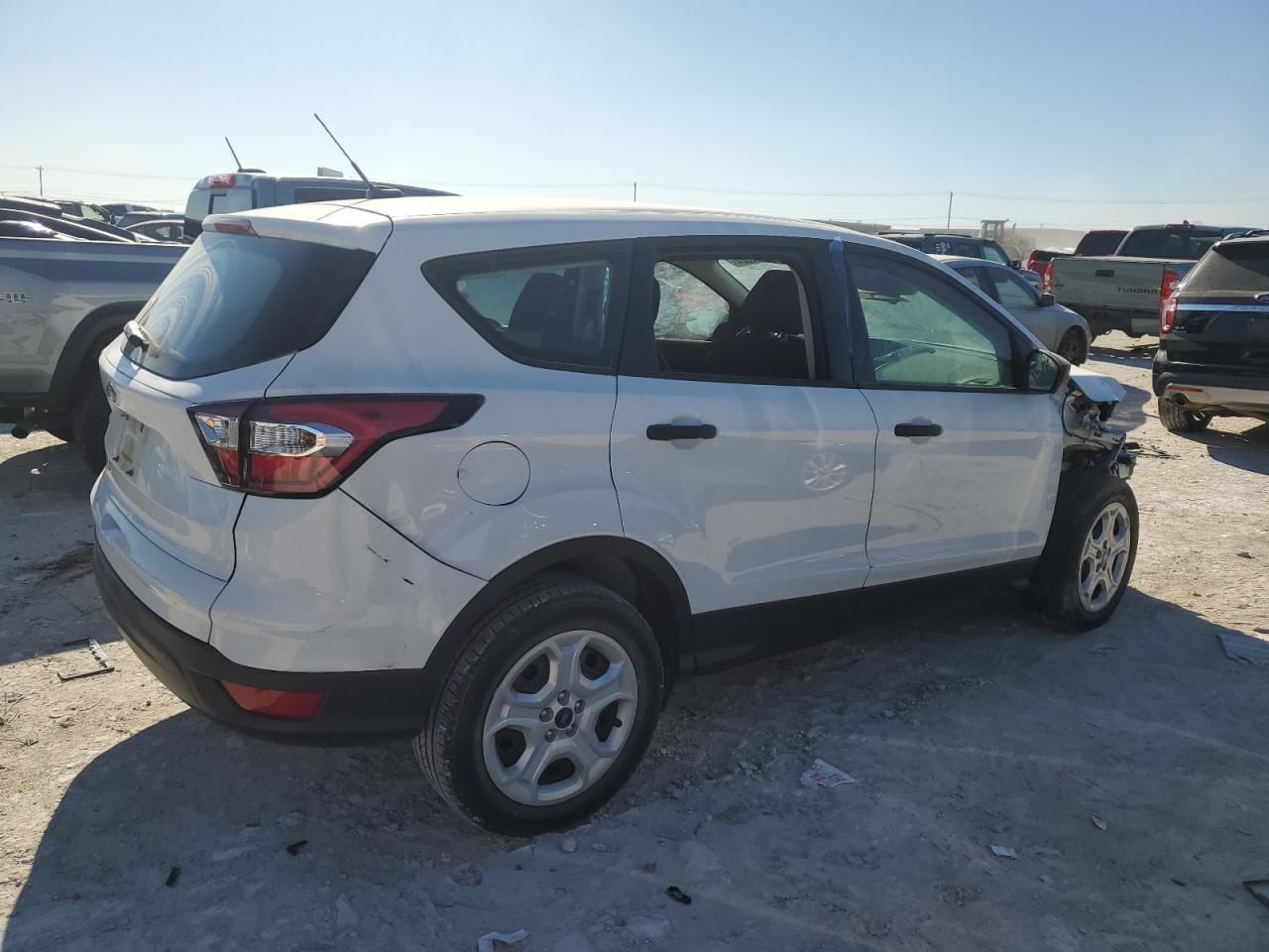 2017 FORD ESCAPE S - Image 3