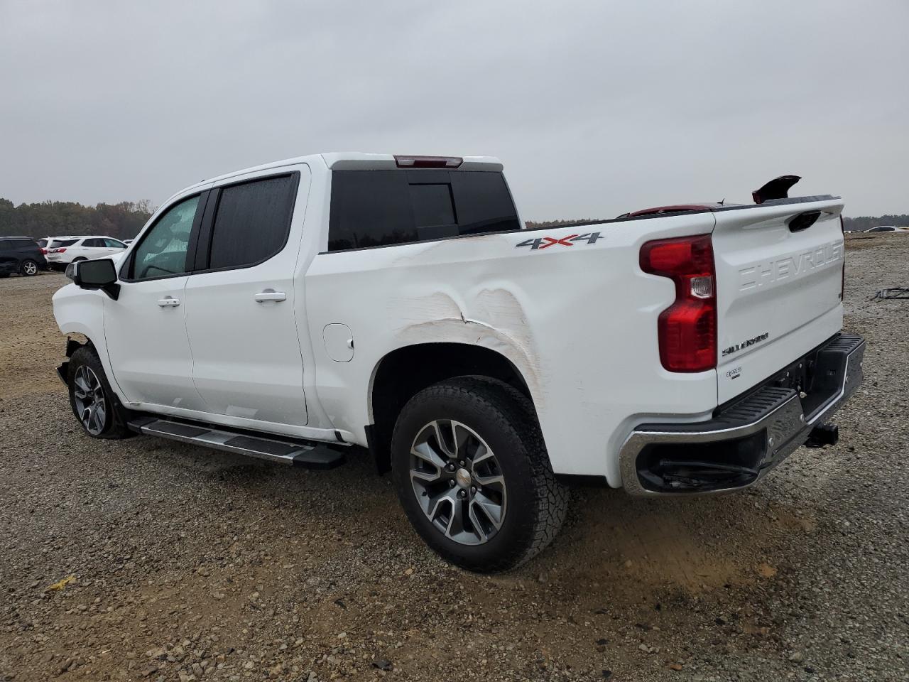 2024 CHEVROLET SILVERADO - Фото 2