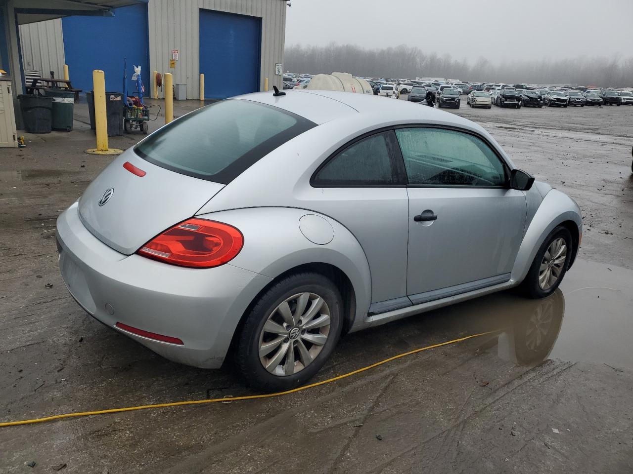 2014 VOLKSWAGEN BEETLE - Image 3