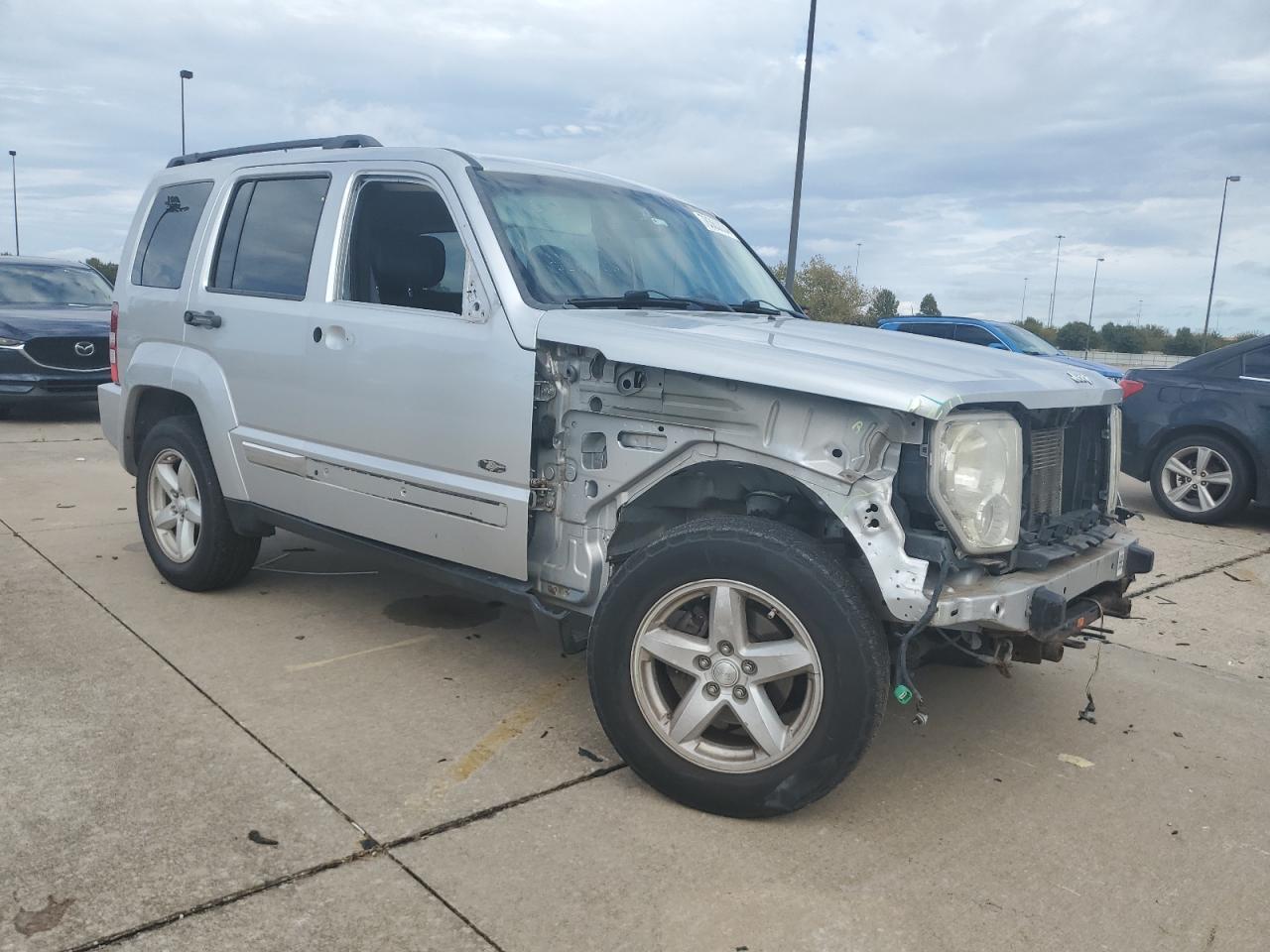 2012 JEEP LIBERTY SP - Image 4