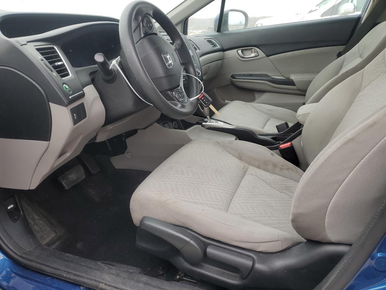 2015 HONDA CIVIC LX - Фото 7