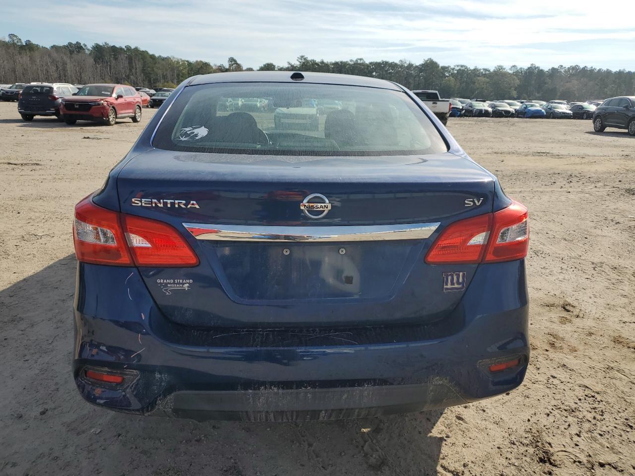2017 NISSAN SENTRA S - Фото 6