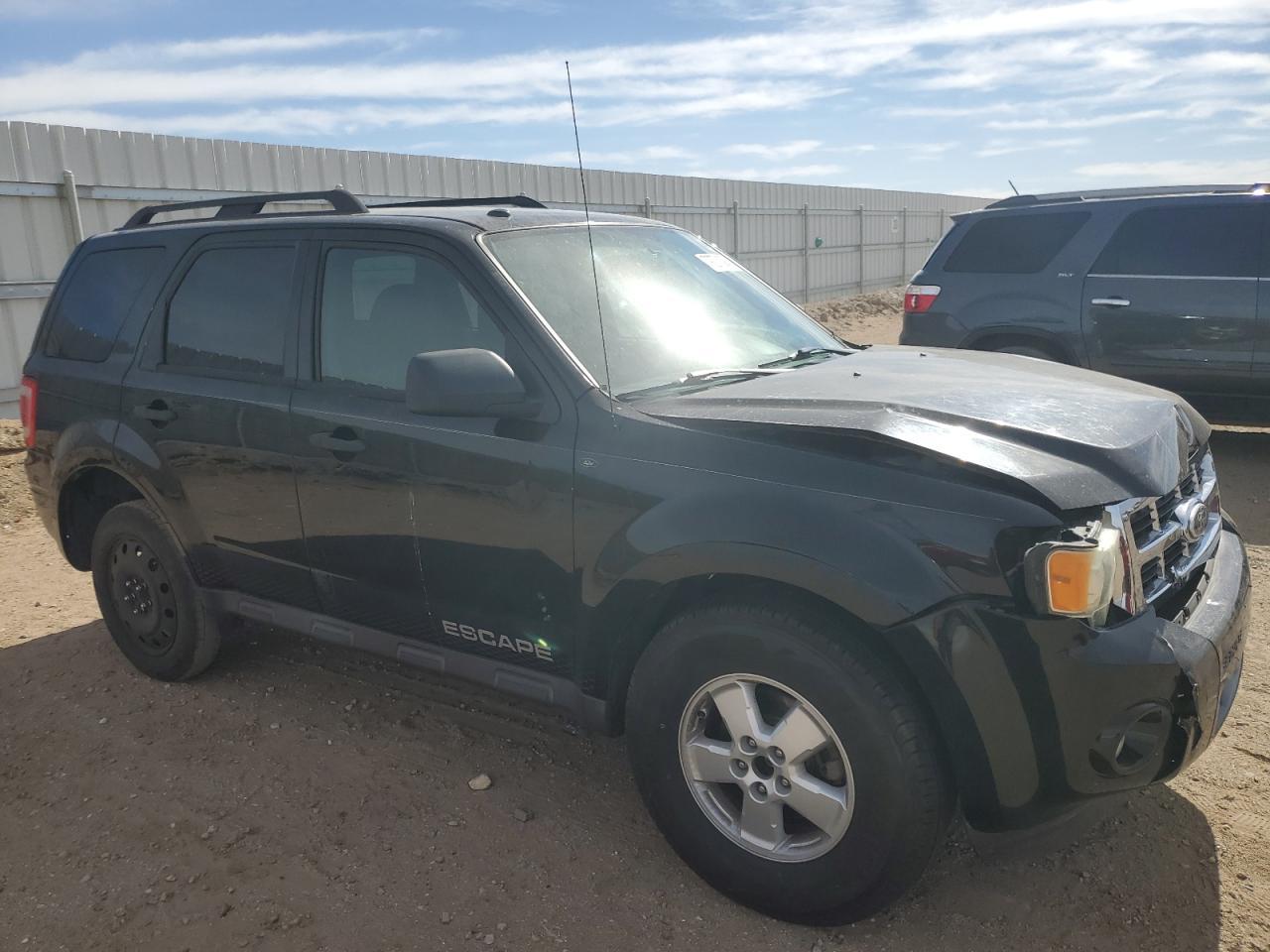 2010 FORD ESCAPE XLT - Image 4