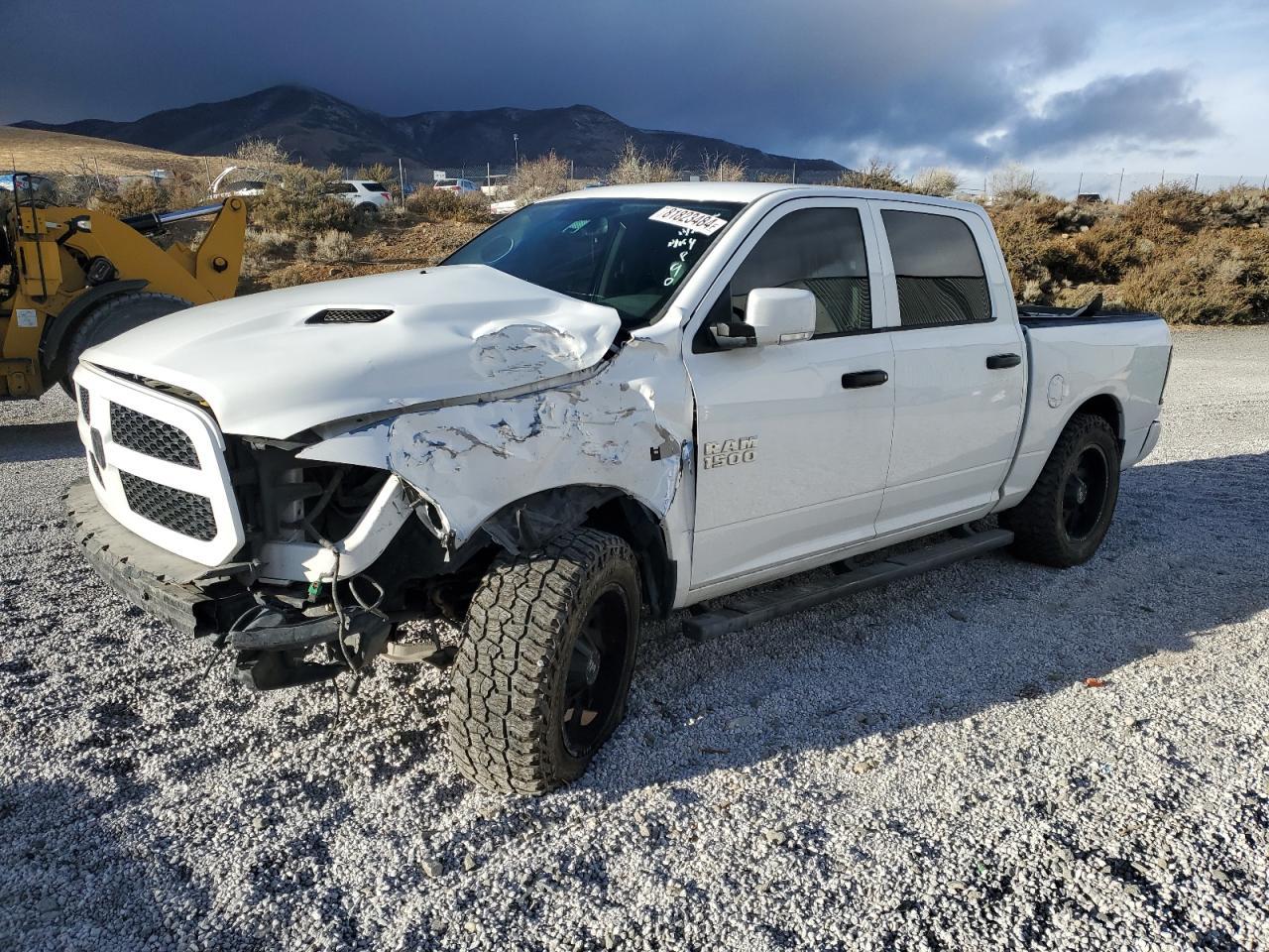 2014 RAM 1500 ST