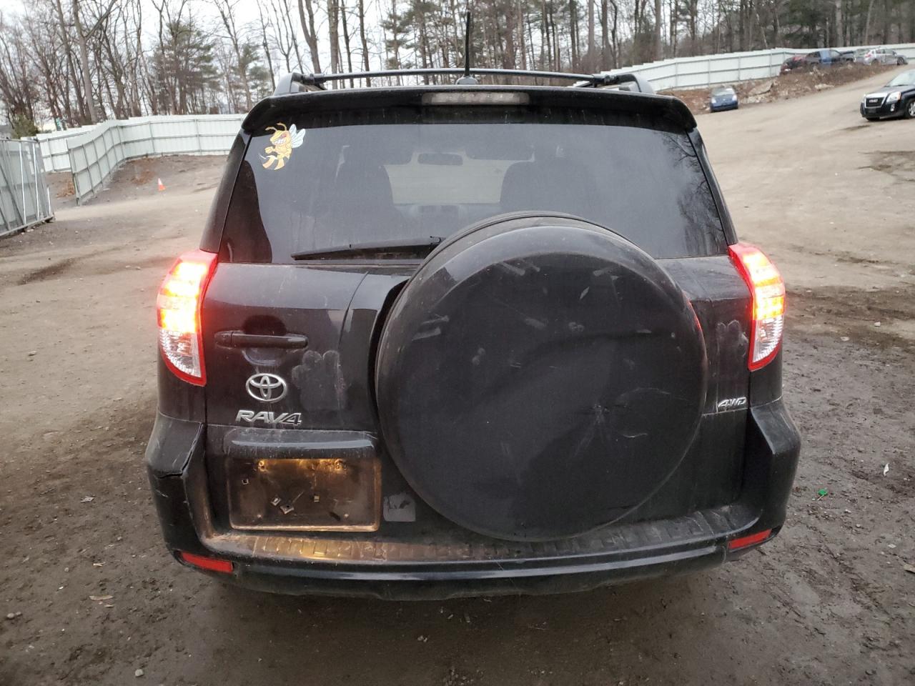 2011 TOYOTA RAV4 - Фото 6