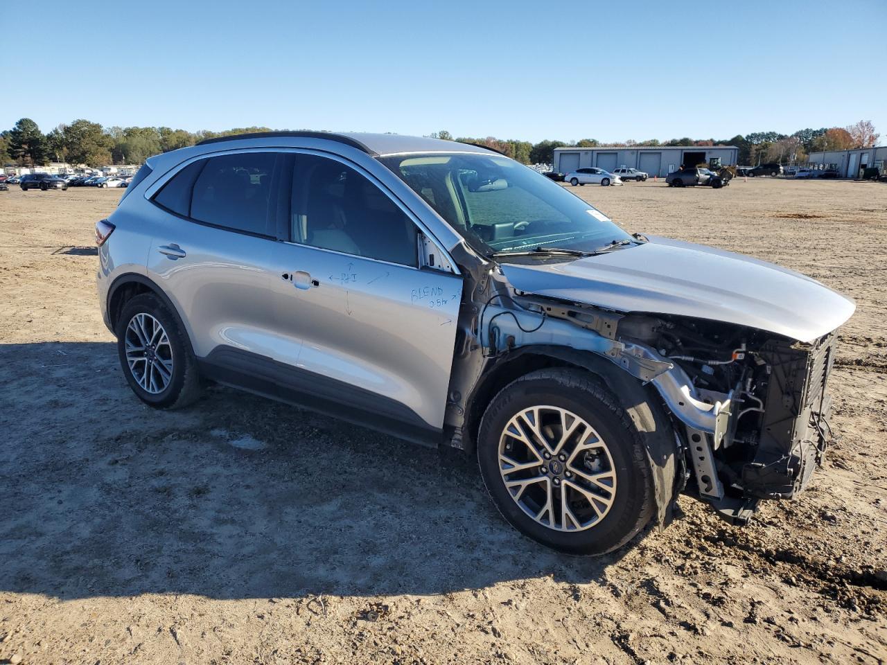2020 FORD ESCAPE SEL - Image 4