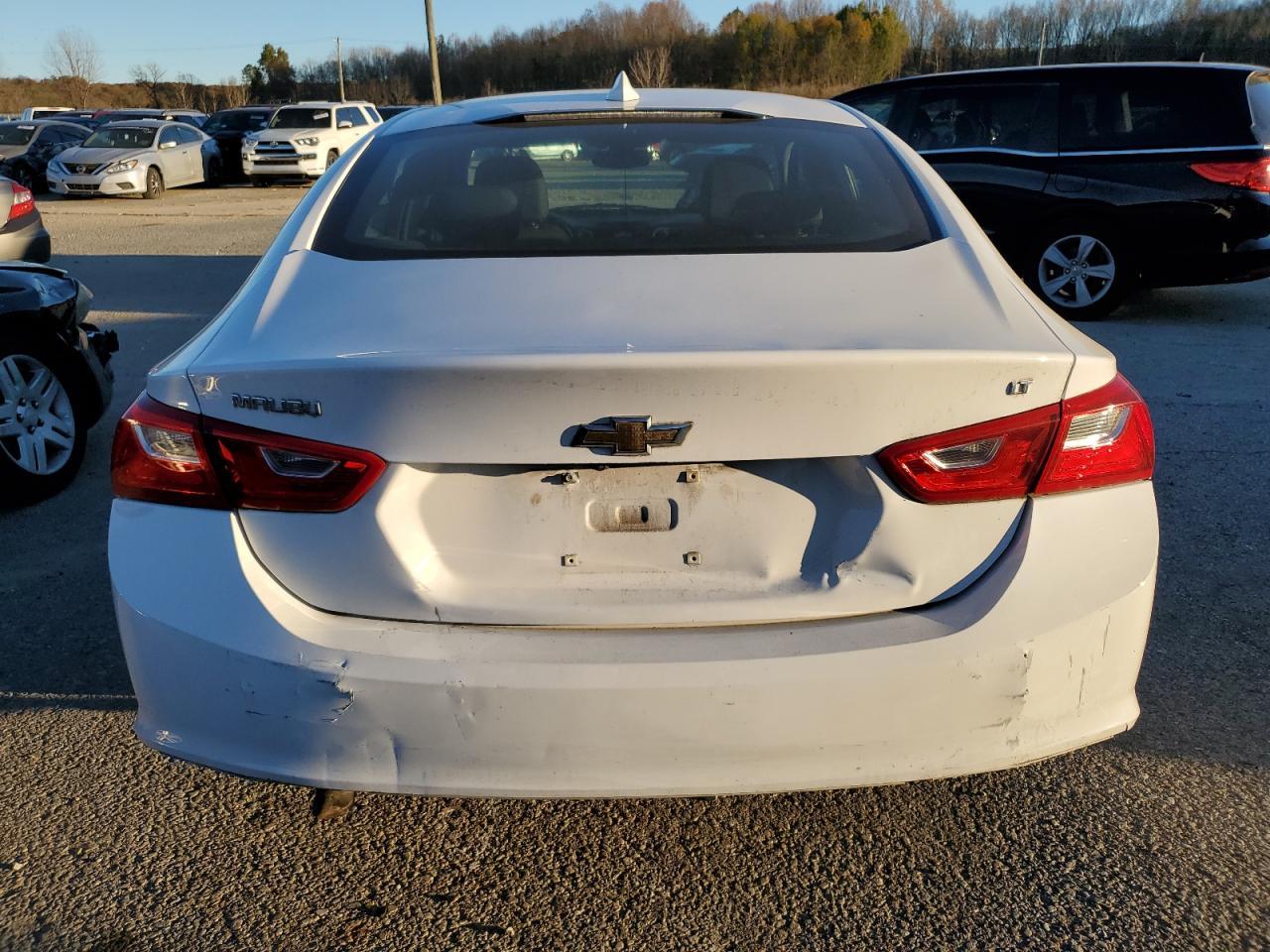 2017 CHEVROLET MALIBU LT - Фото 6