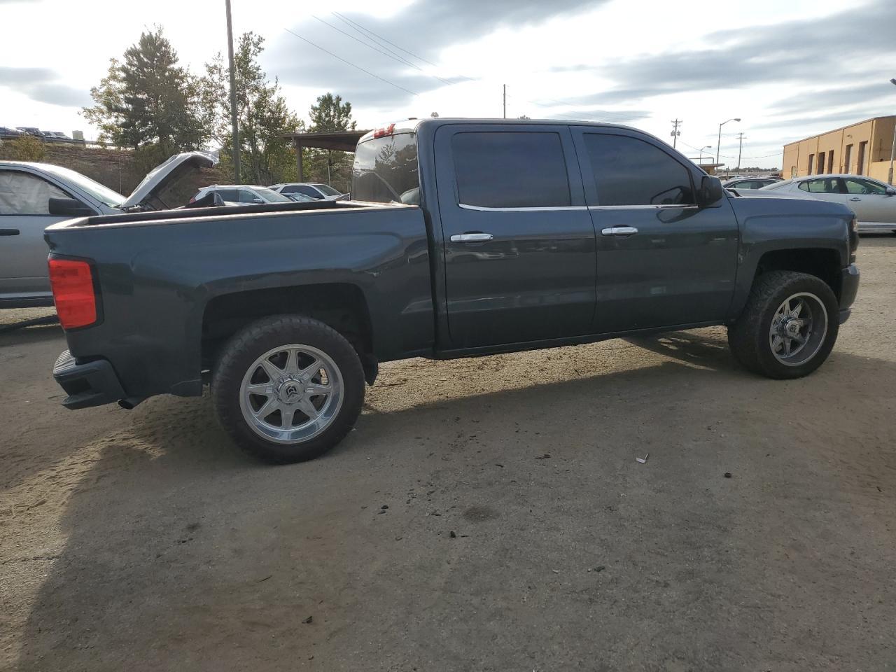 2018 CHEVROLET SILVERADO - Фото 3
