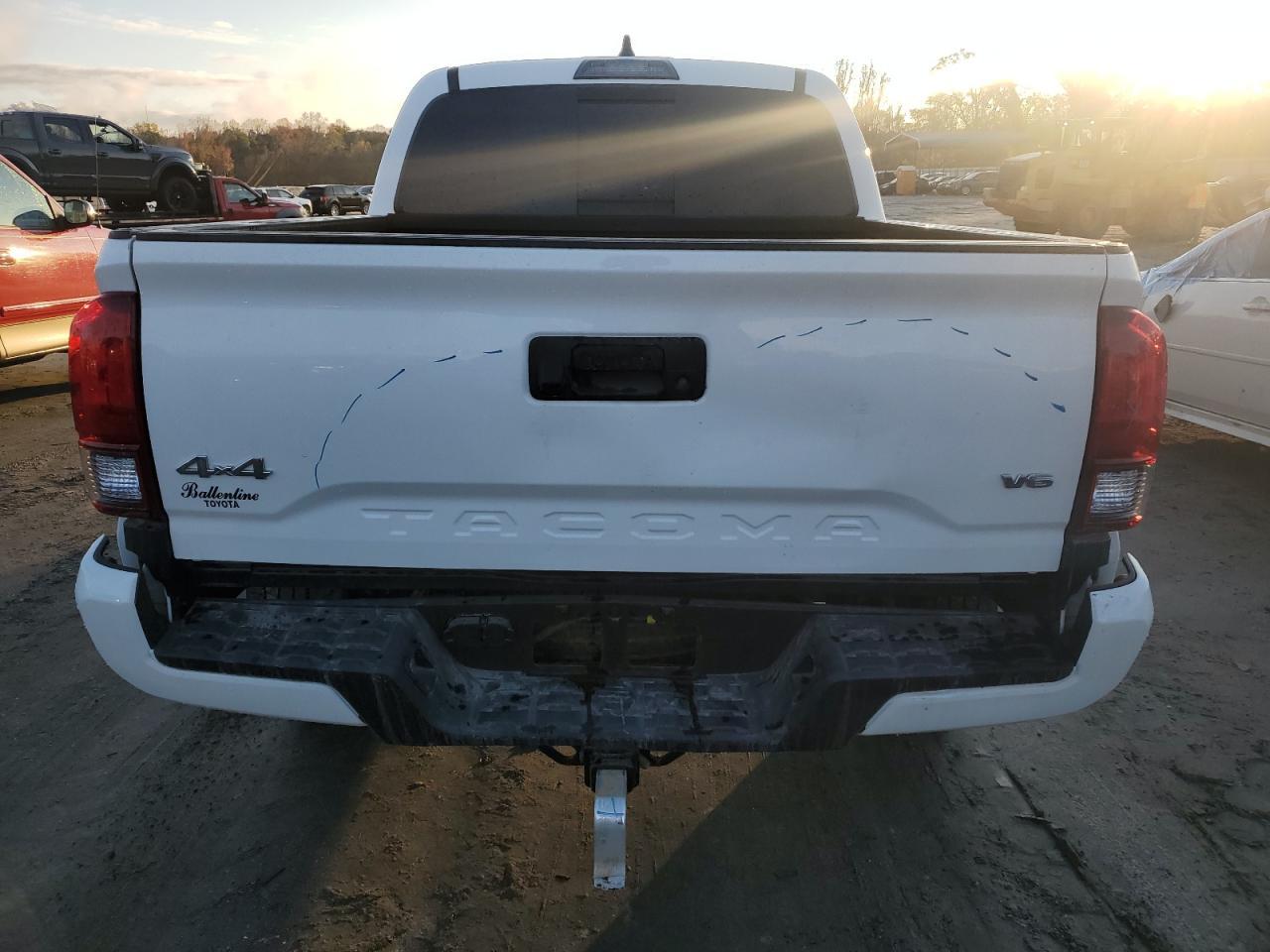2023 TOYOTA TACOMA DOU - Фото 6