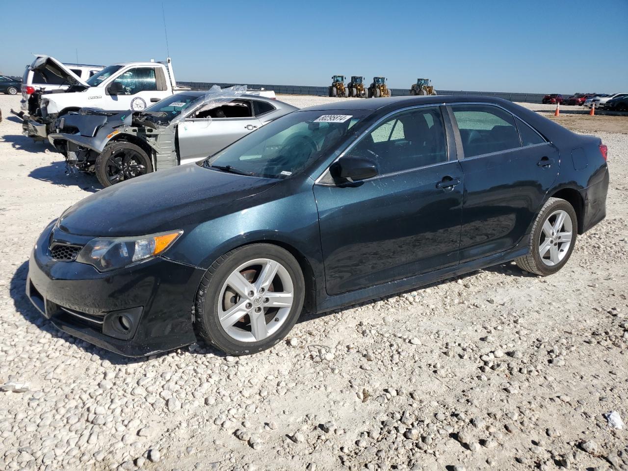 2014 TOYOTA CAMRY L