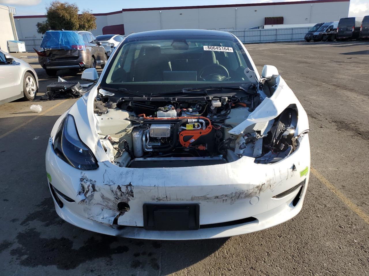 2023 TESLA MODEL 3 - Фото 5