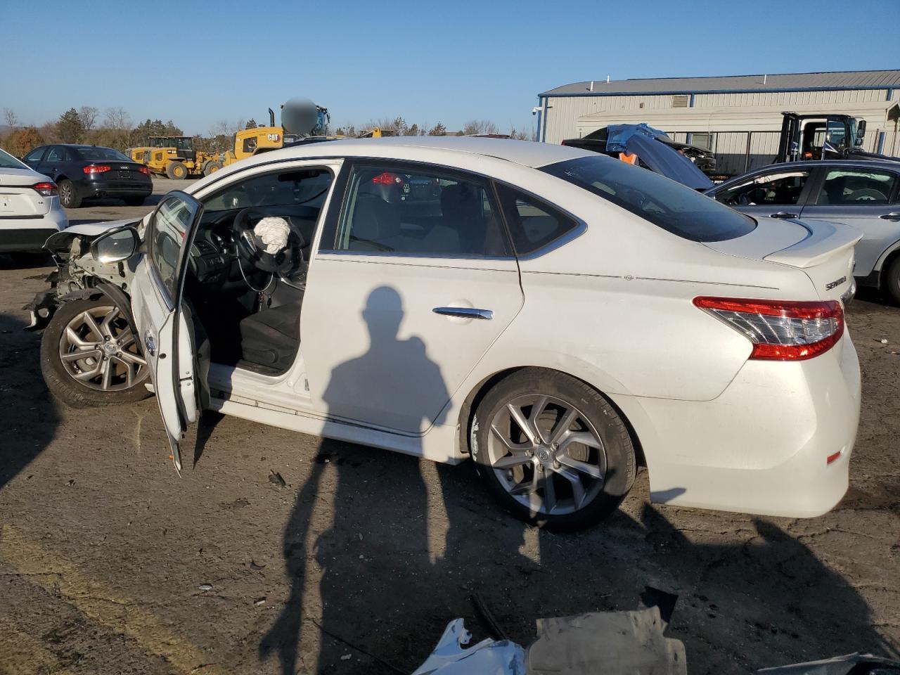 2013 NISSAN SENTRA S - Фото 2