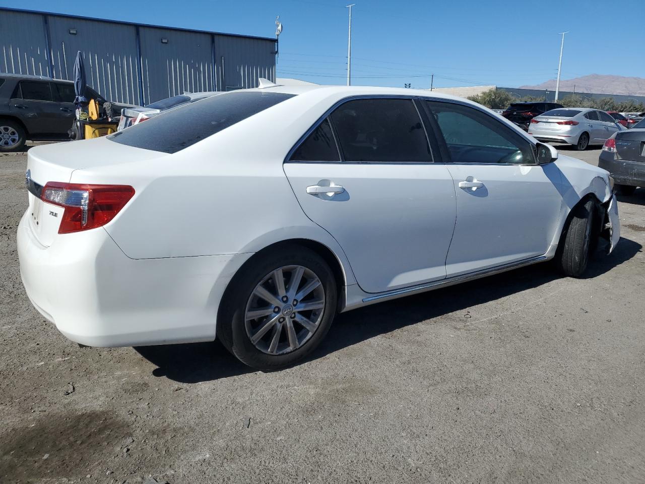 2012 TOYOTA CAMRY SE - Image 3