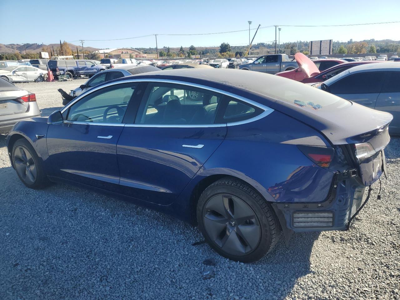 2019 TESLA MODEL 3 - Image 2