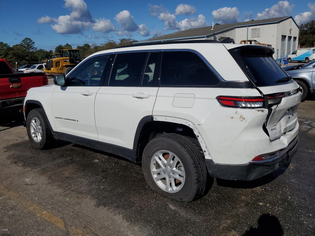2024 JEEP GRAND CHER - Фото 2