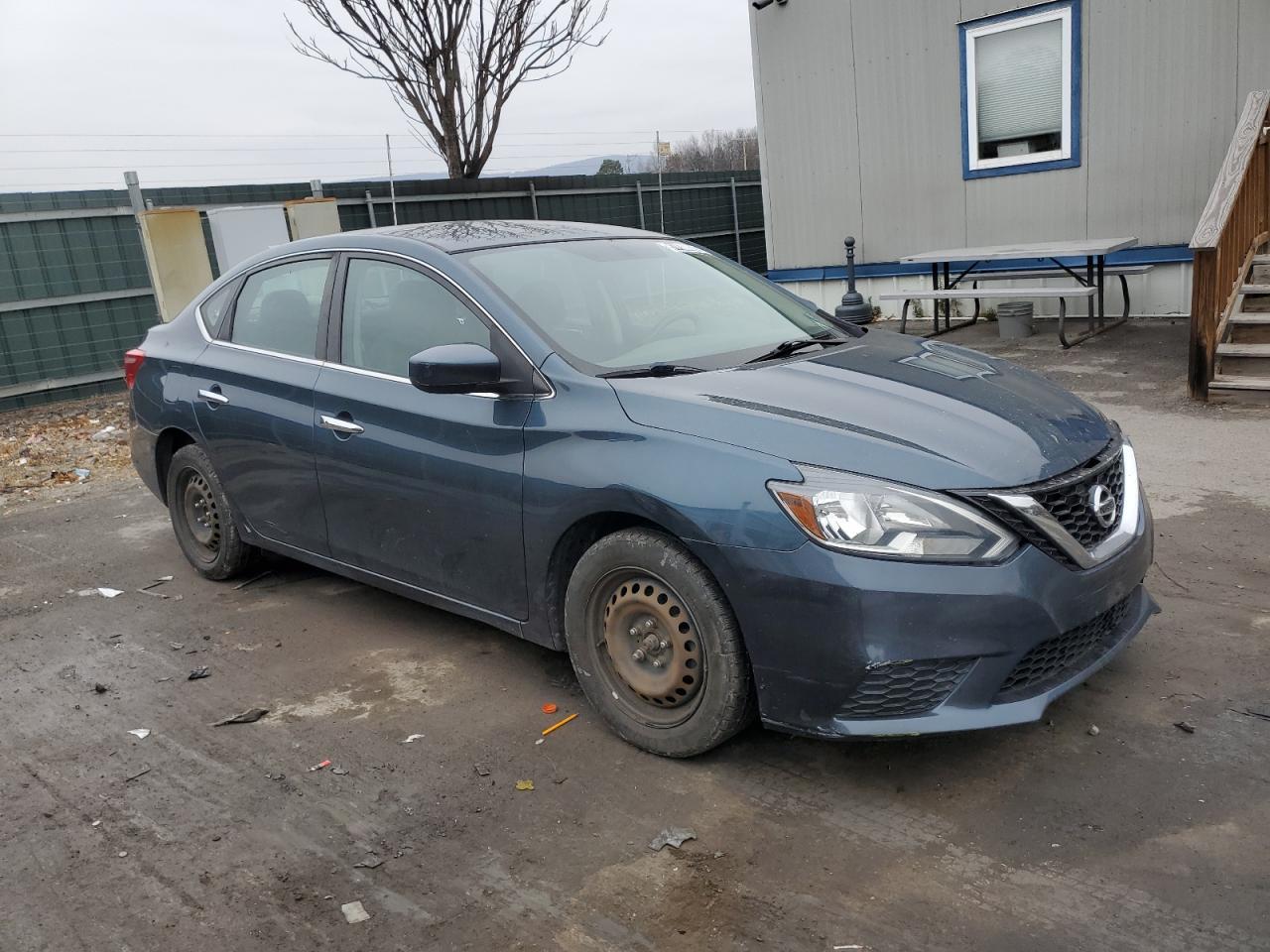 2017 NISSAN SENTRA S - Фото 4