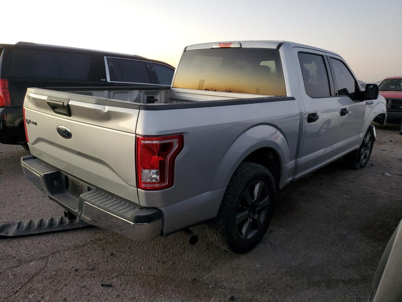 2016 FORD F150 SUPER - Фото 3