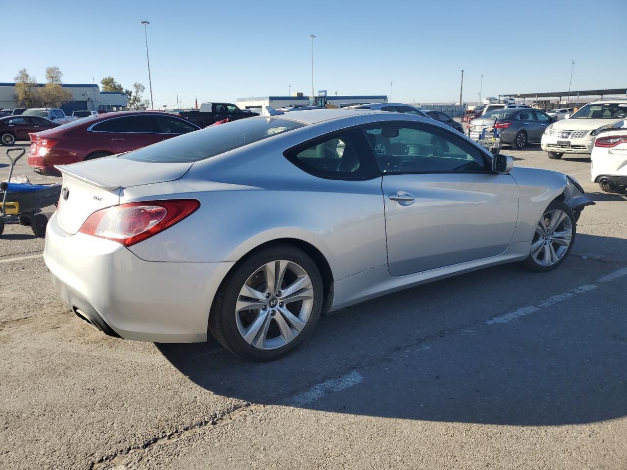 2011 HYUNDAI GENESIS CO - Фото 3