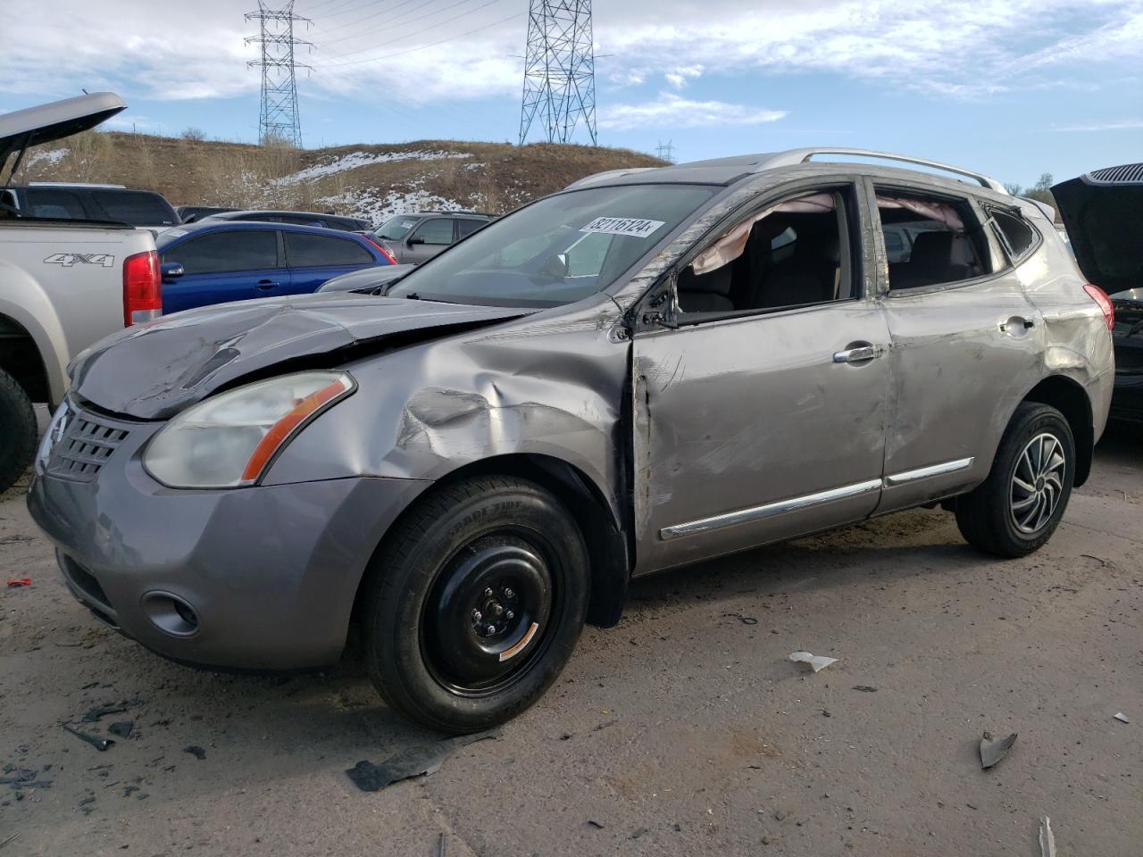 2013 NISSAN ROGUE S
