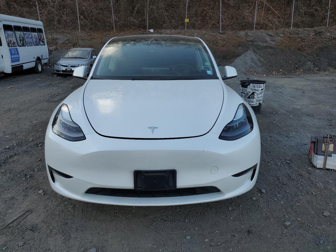 2023 TESLA MODEL Y - Фото 5