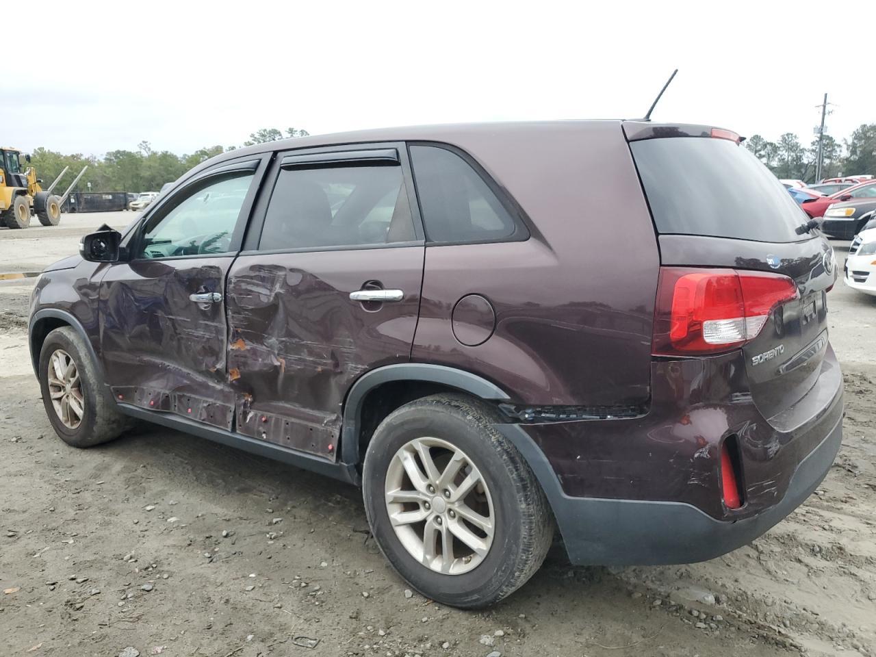 2015 KIA SORENTO LX - Image 2