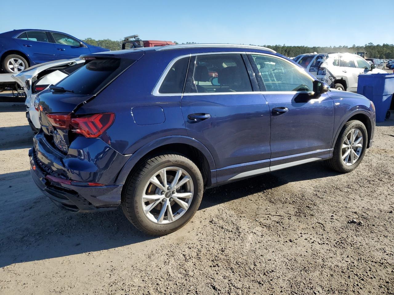 2021 AUDI Q3 PREMIUM - Фото 3
