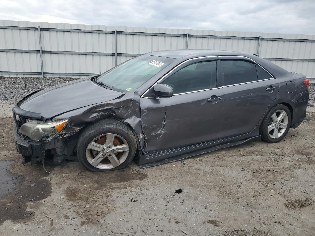 2014 TOYOTA CAMRY L