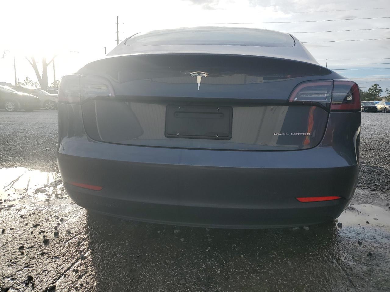 2022 TESLA MODEL 3 - Image 6