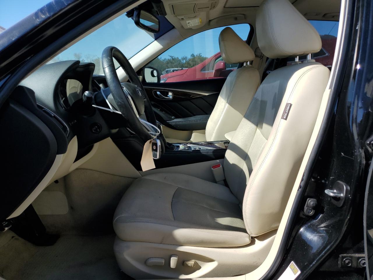 2018 INFINITI Q50 LUXE - Image 7