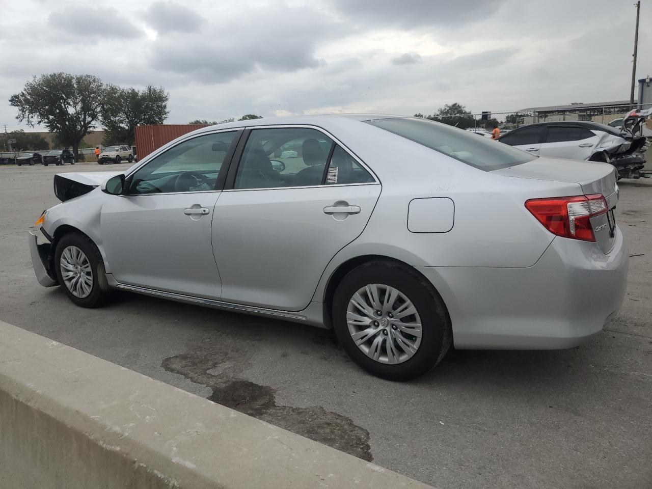 2012 TOYOTA CAMRY BASE - Image 2