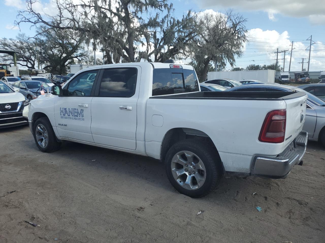 2019 RAM 1500 BIG H - Фото 2