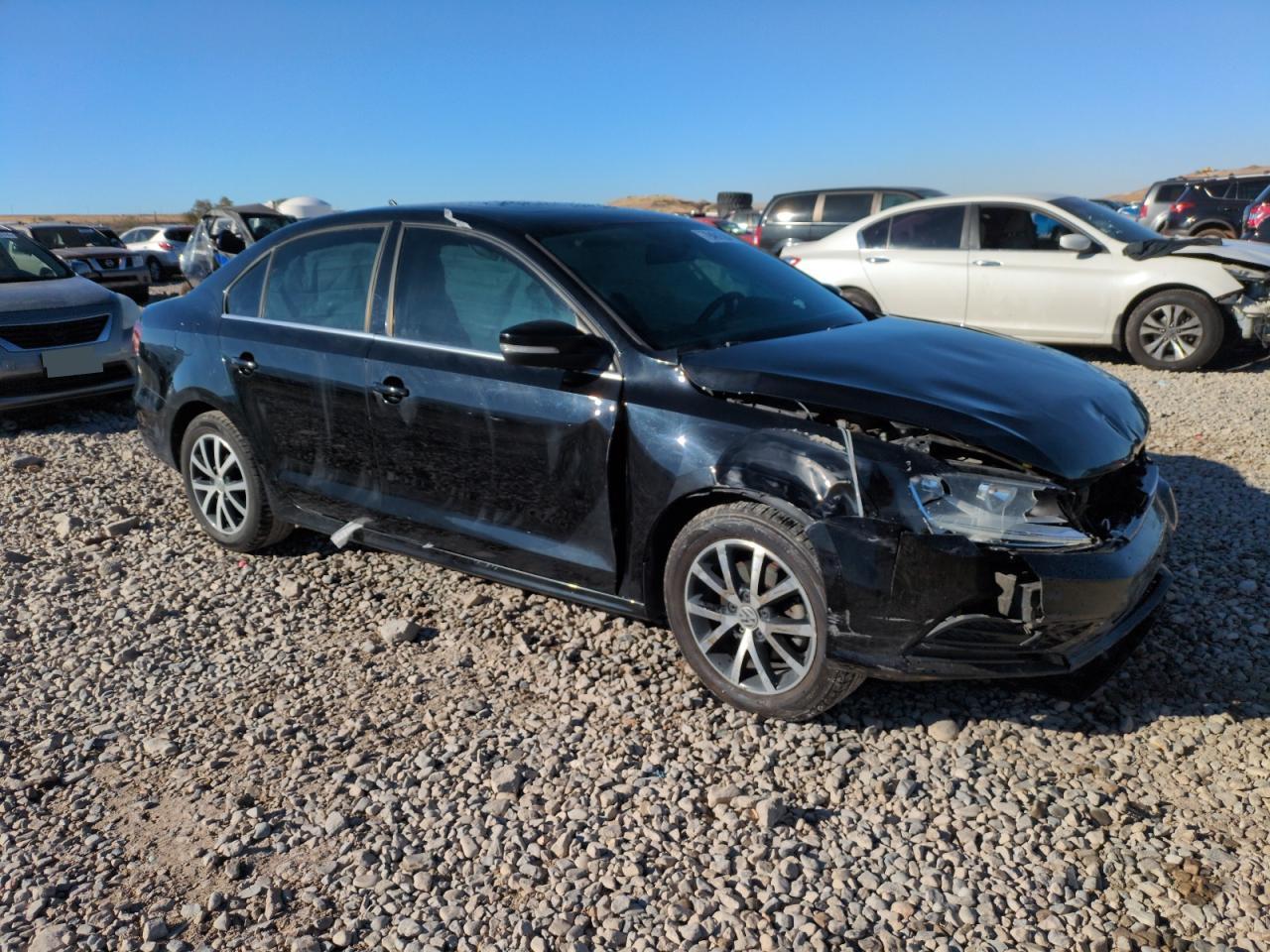 2017 VOLKSWAGEN JETTA SE - Image 4