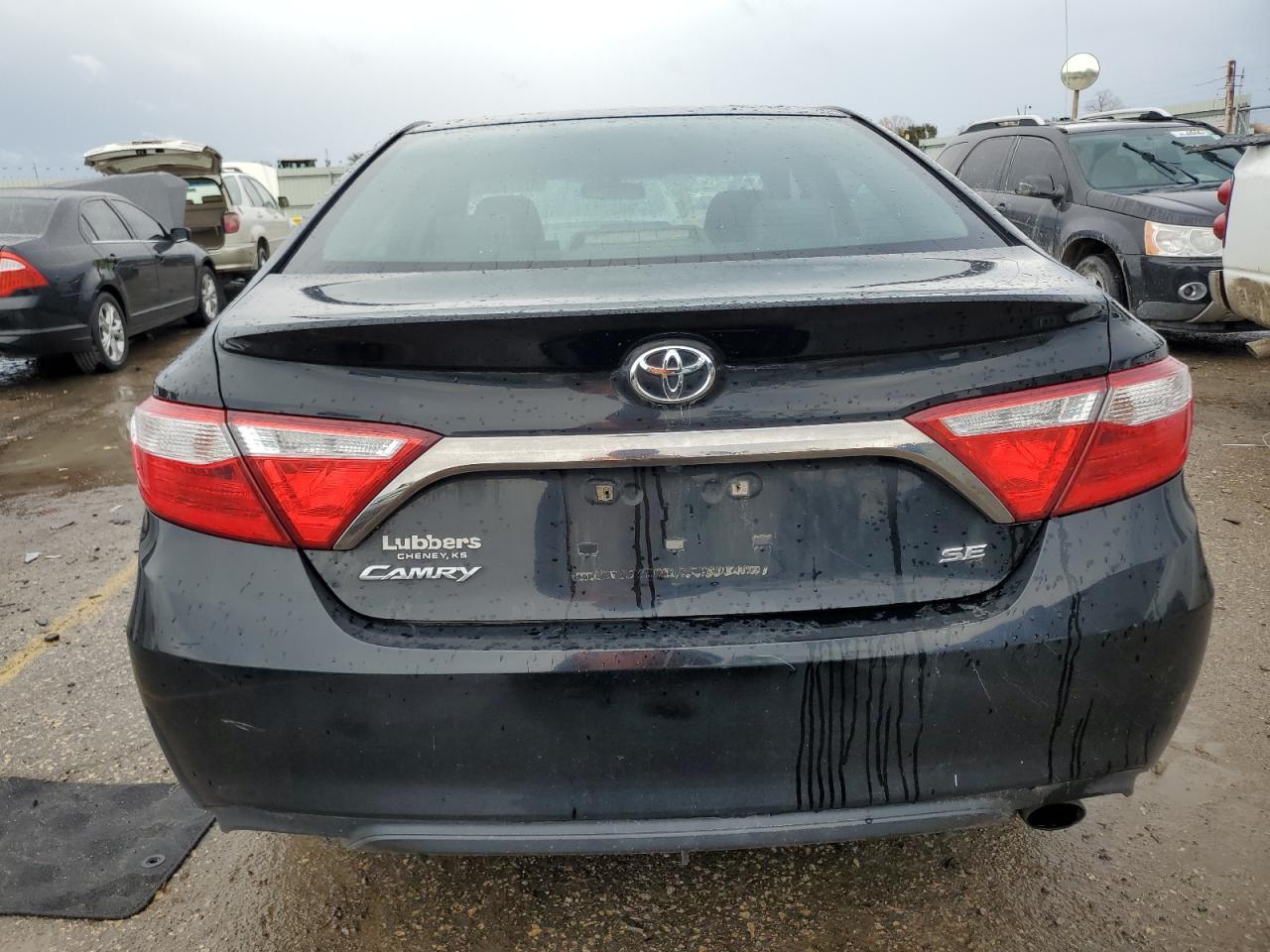 2017 TOYOTA CAMRY LE - Image 6
