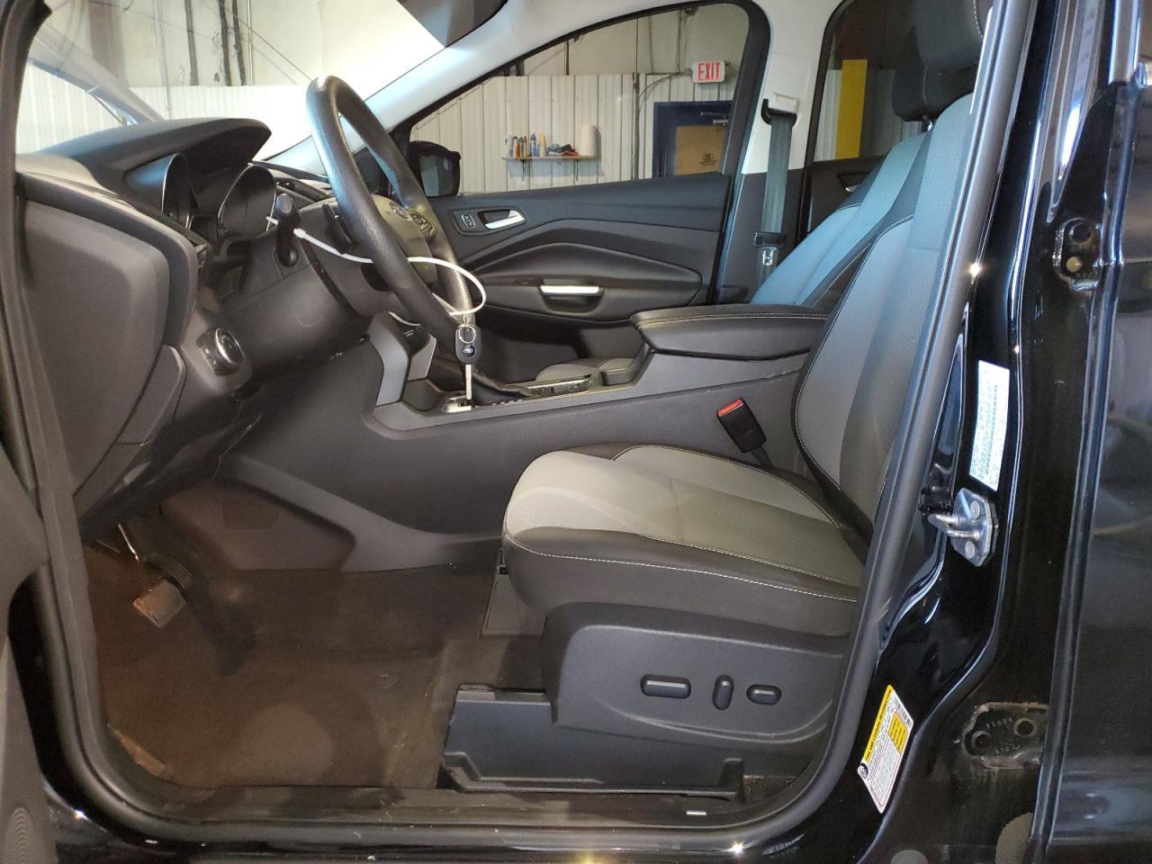 2017 FORD ESCAPE SE - Фото 7