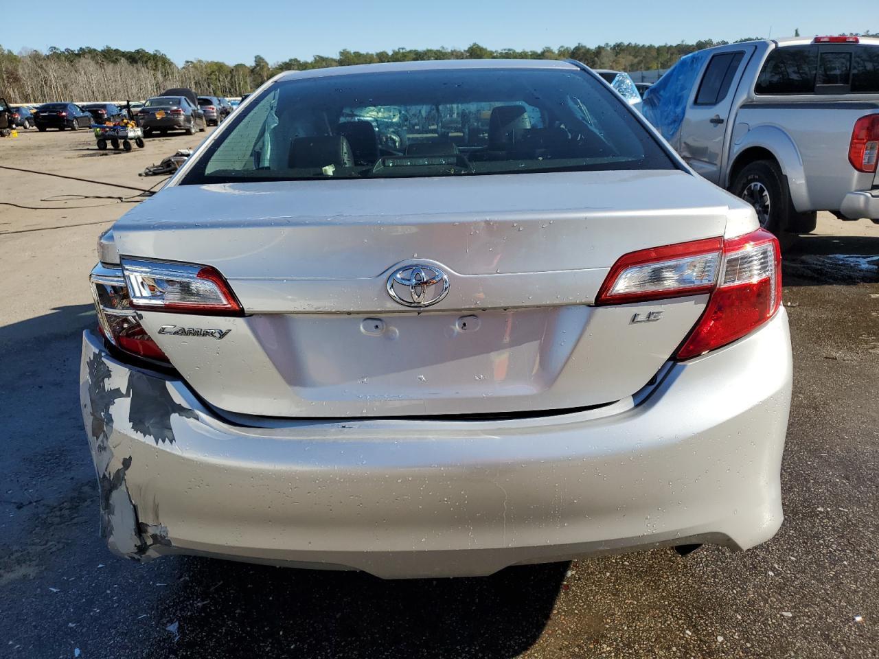 2013 TOYOTA CAMRY L - Фото 6