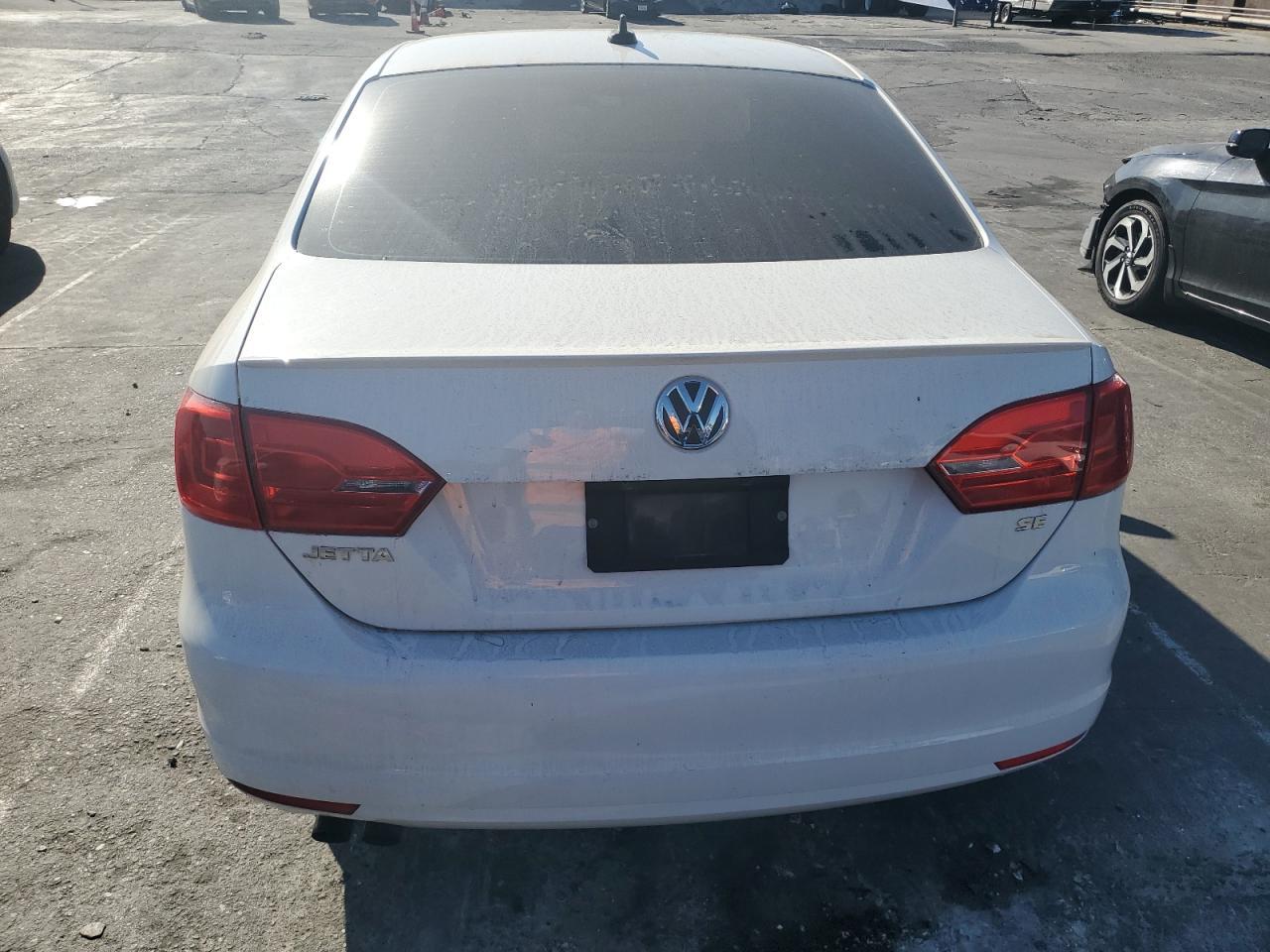 2014 VOLKSWAGEN JETTA SE - Image 6