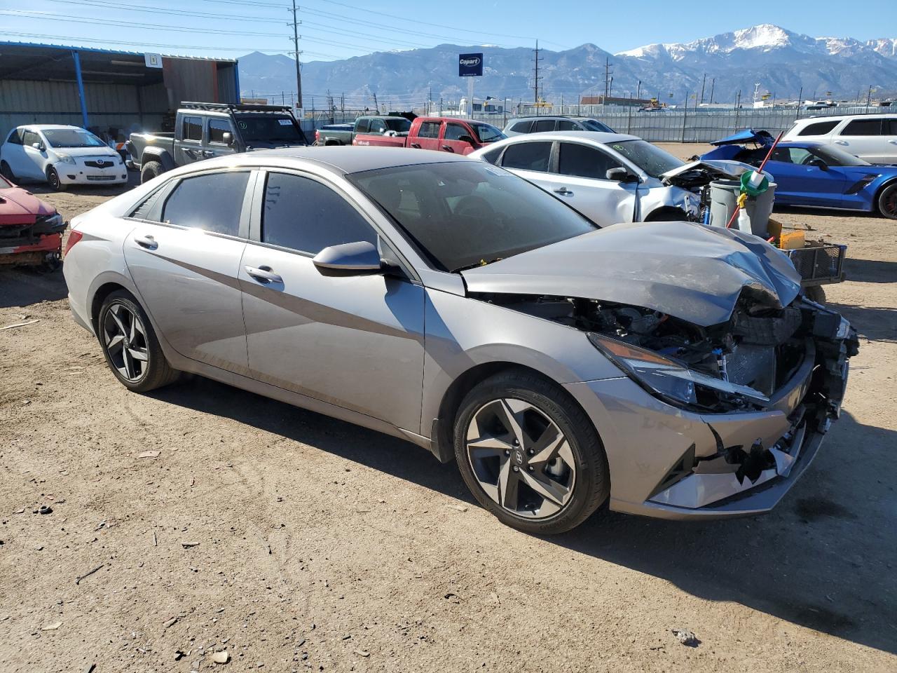 2023 HYUNDAI ELANTRA SE - Фото 4