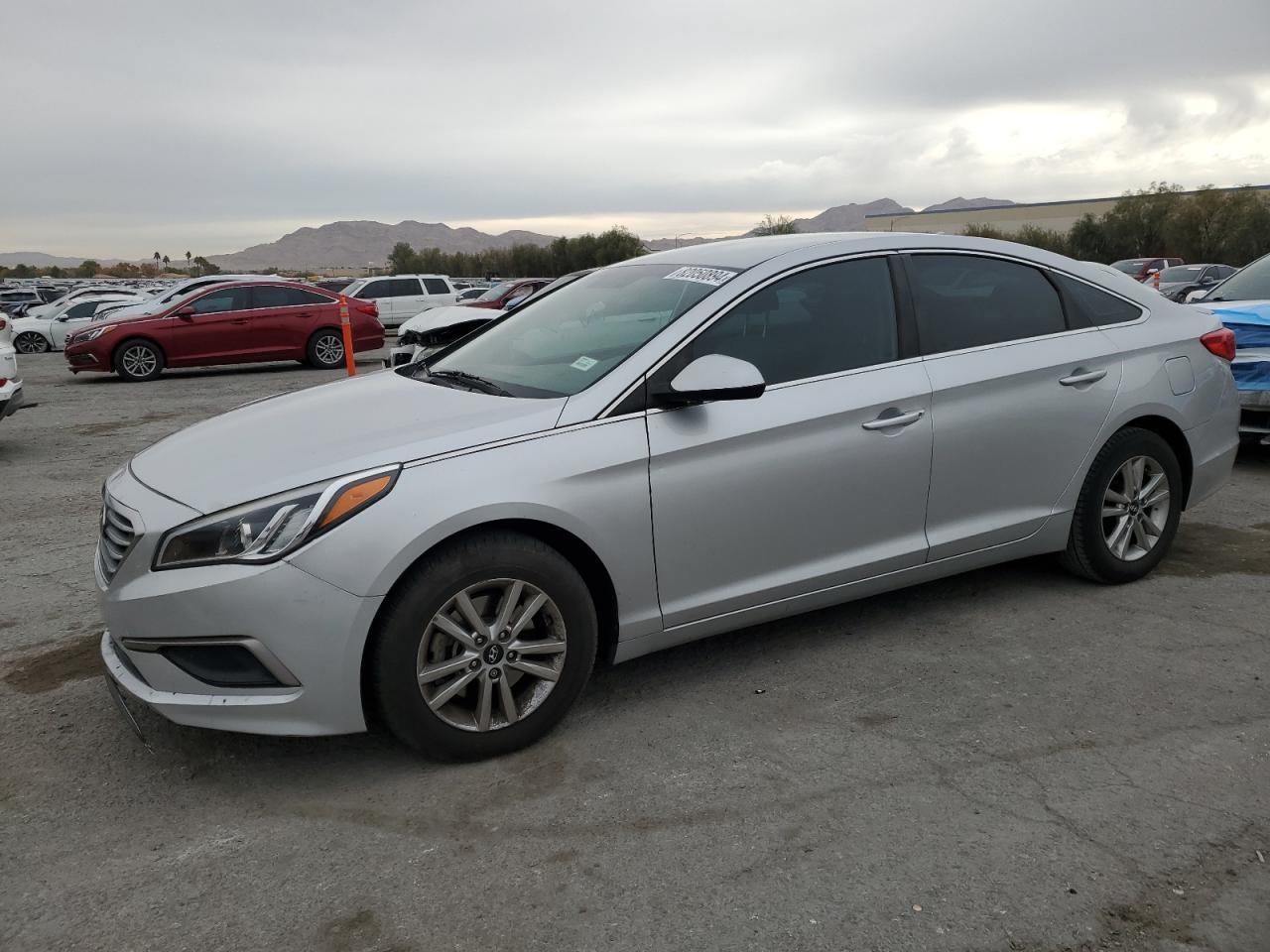 2017 HYUNDAI SONATA SE